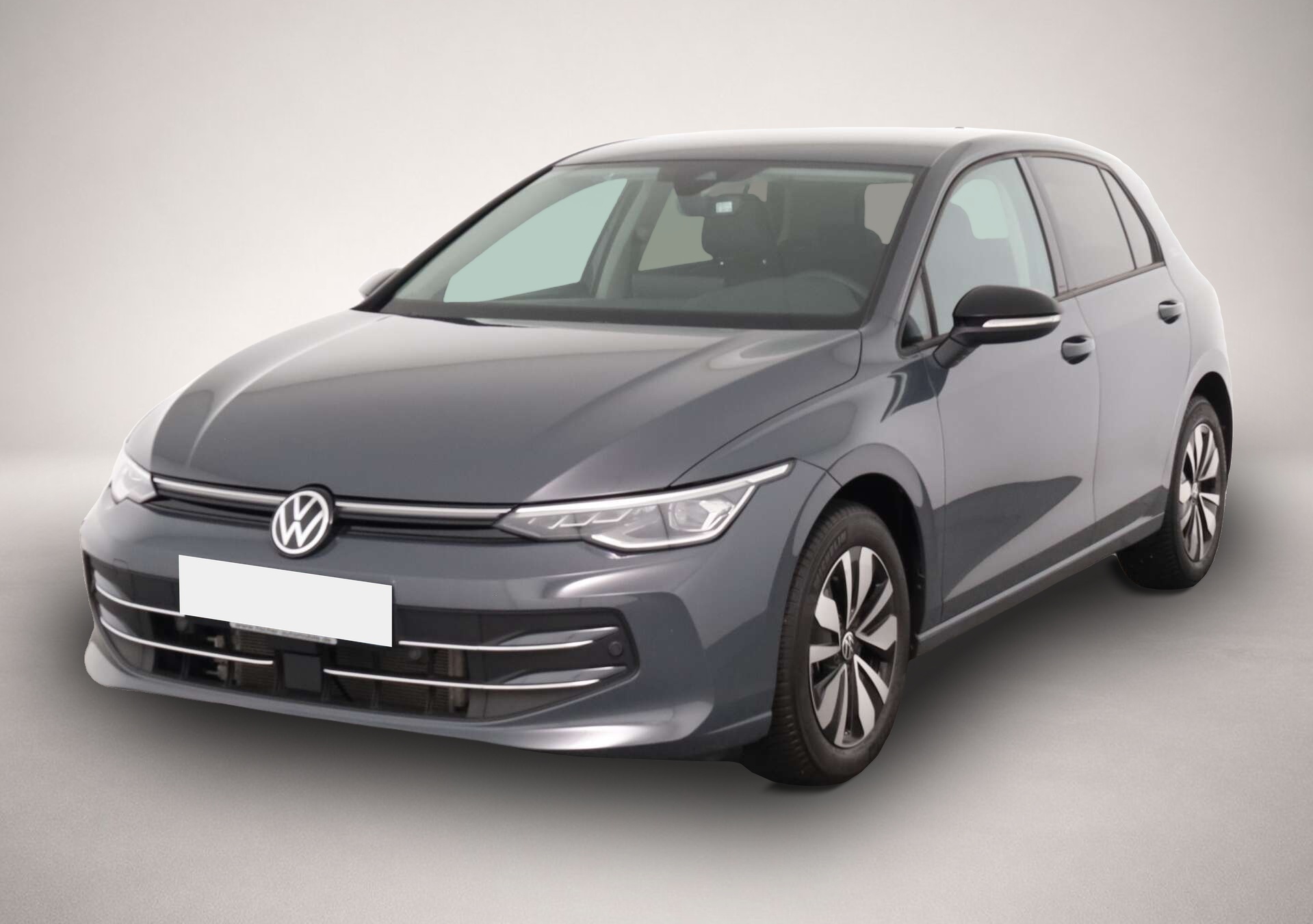 Volkswagen Golf (08/2025, Benzin)