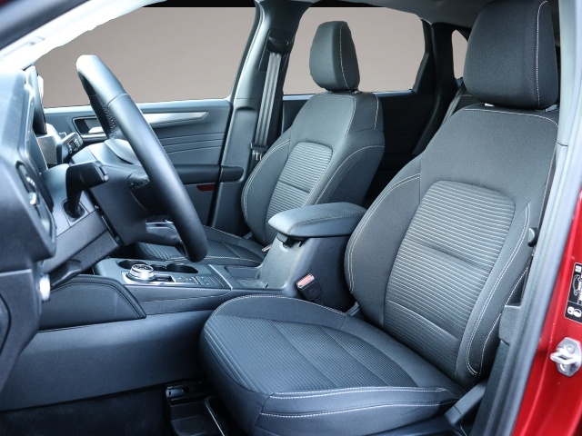 Ford Kuga (12/2022, Hybrid (Benzin/Elektro))