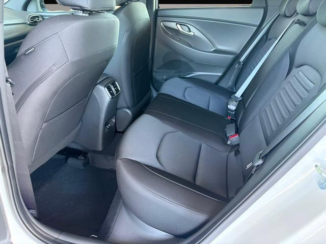 Hyundai i30 (04/2025, Benzin)