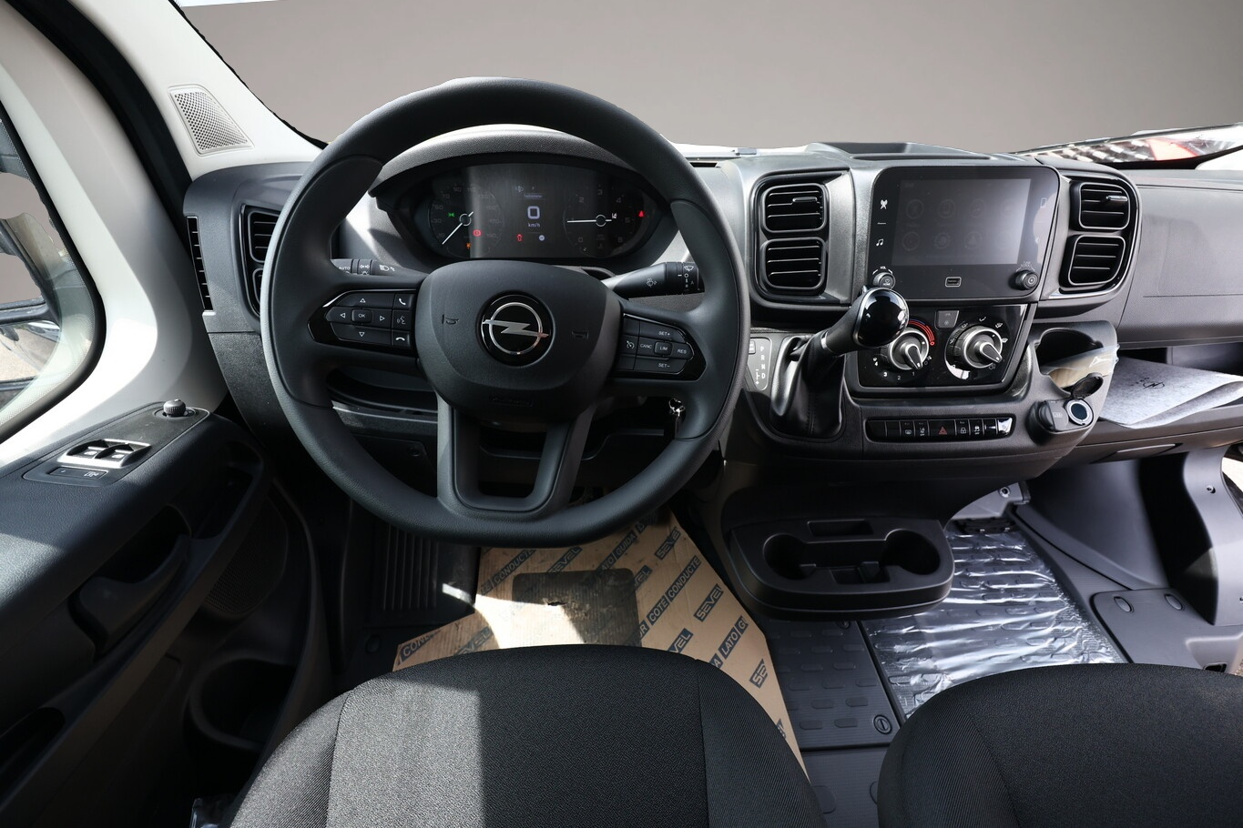 Opel Movano (03/2026, Diesel)