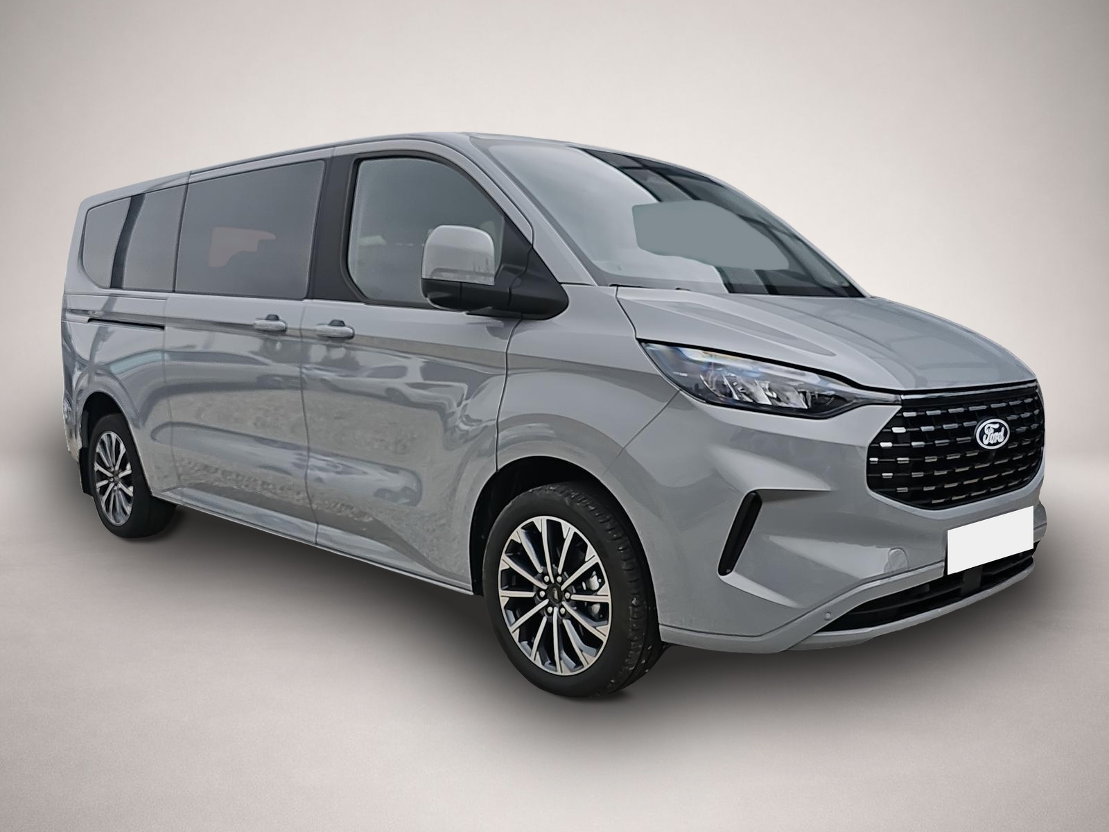 Ford Tourneo Custom (10/2025, Diesel)