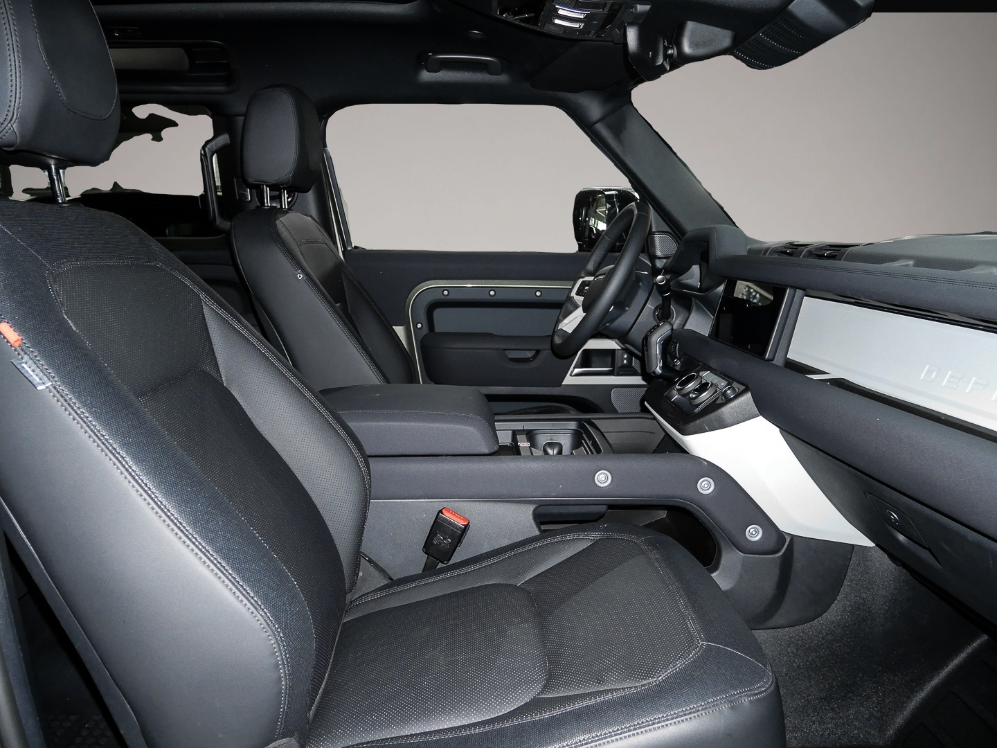 Land-Rover Defender (08/2023, Diesel)
