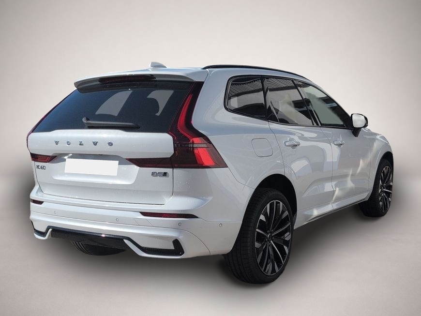 Volvo XC60 (01/2026, Benzin)