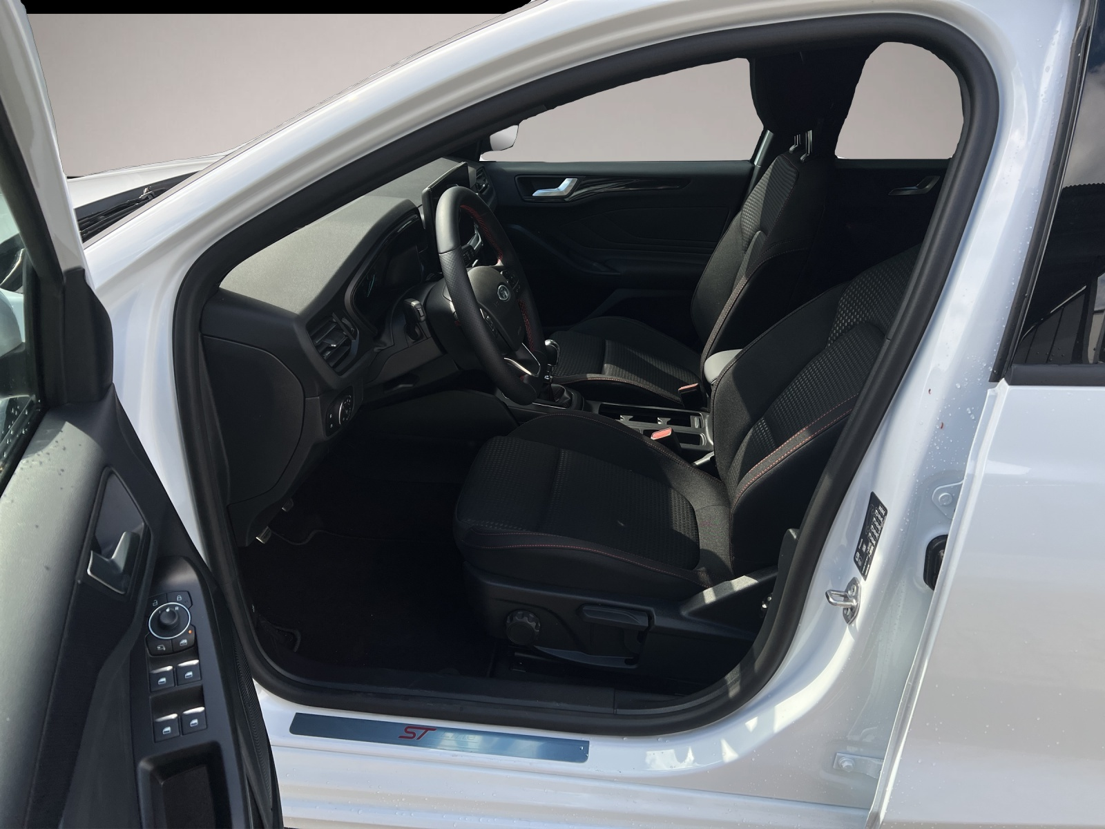 Ford Focus (02/2026, Benzin)
