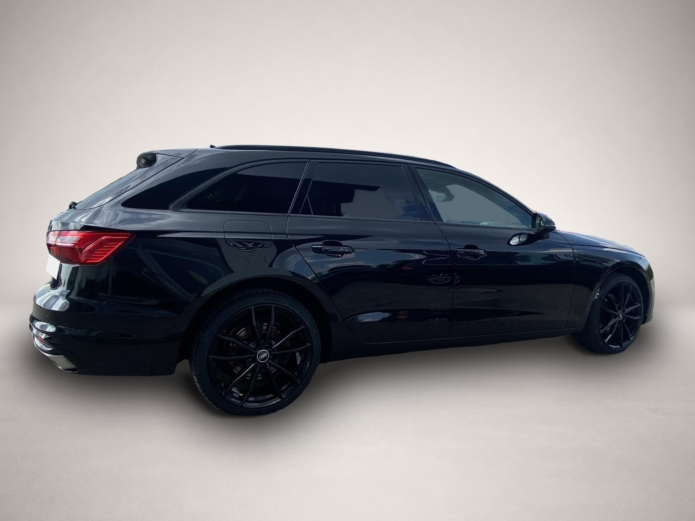 Audi A4 (08/2022, )