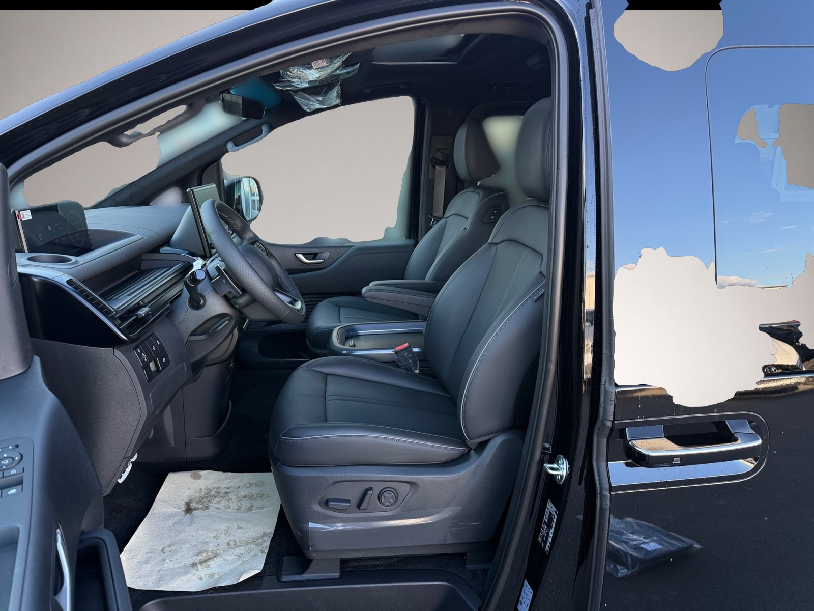 Hyundai Staria, image 5 of 7