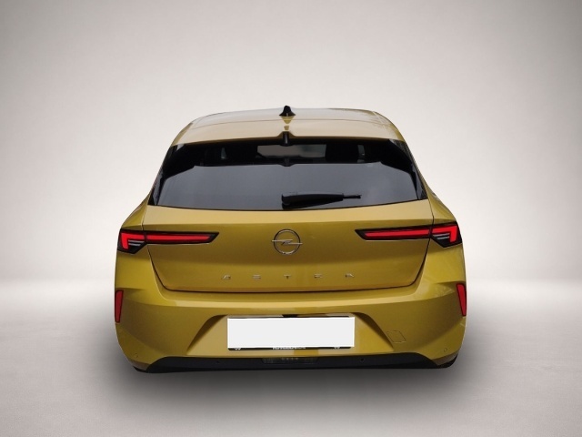 Opel Astra (04/2024, Benzin)
