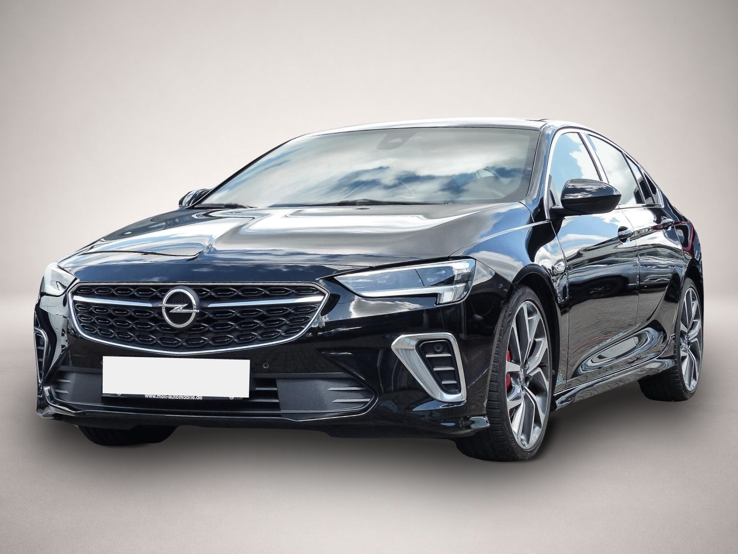 Opel Insignia (11/2020, Benzin)