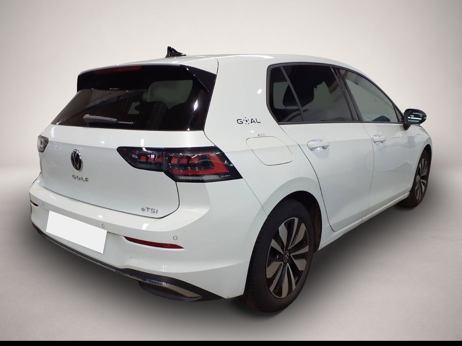 Volkswagen Golf (09/2025, )