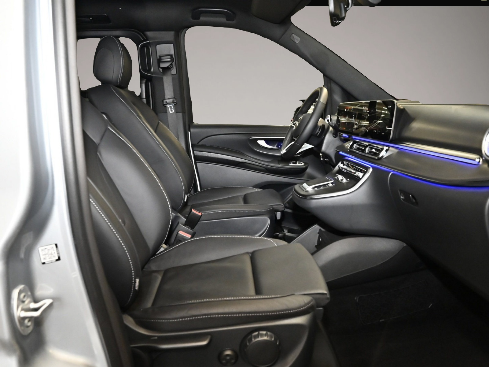 Mercedes-Benz V 300 (07/2025, Diesel)
