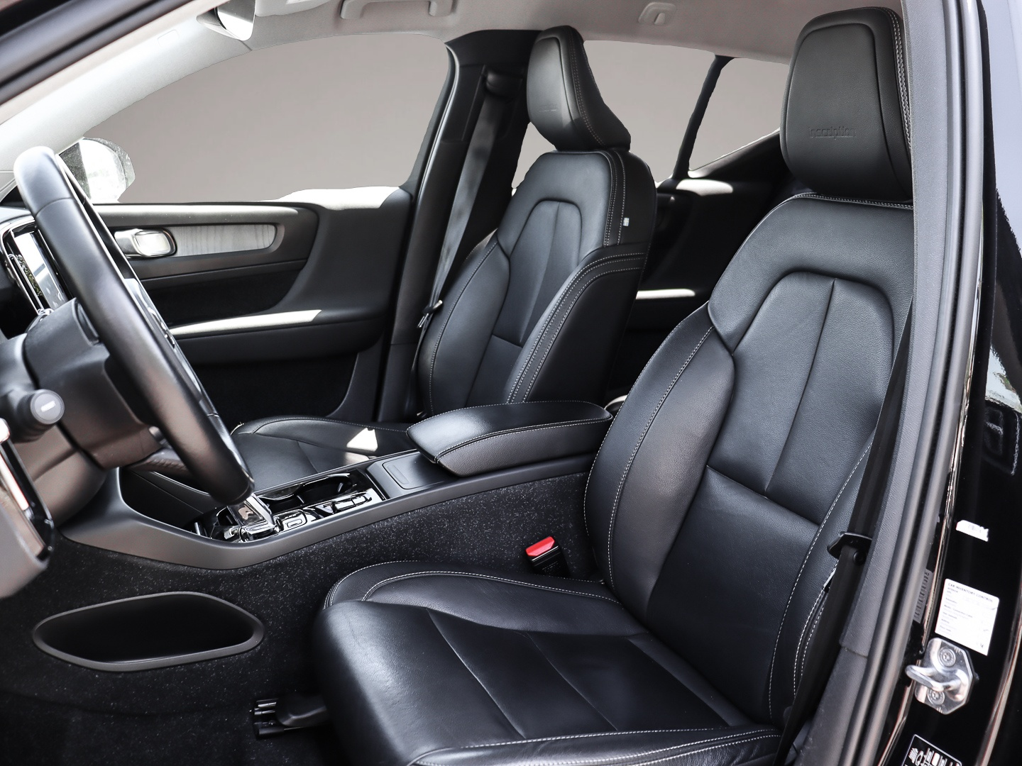 Volvo XC40 (06/2020, Diesel)