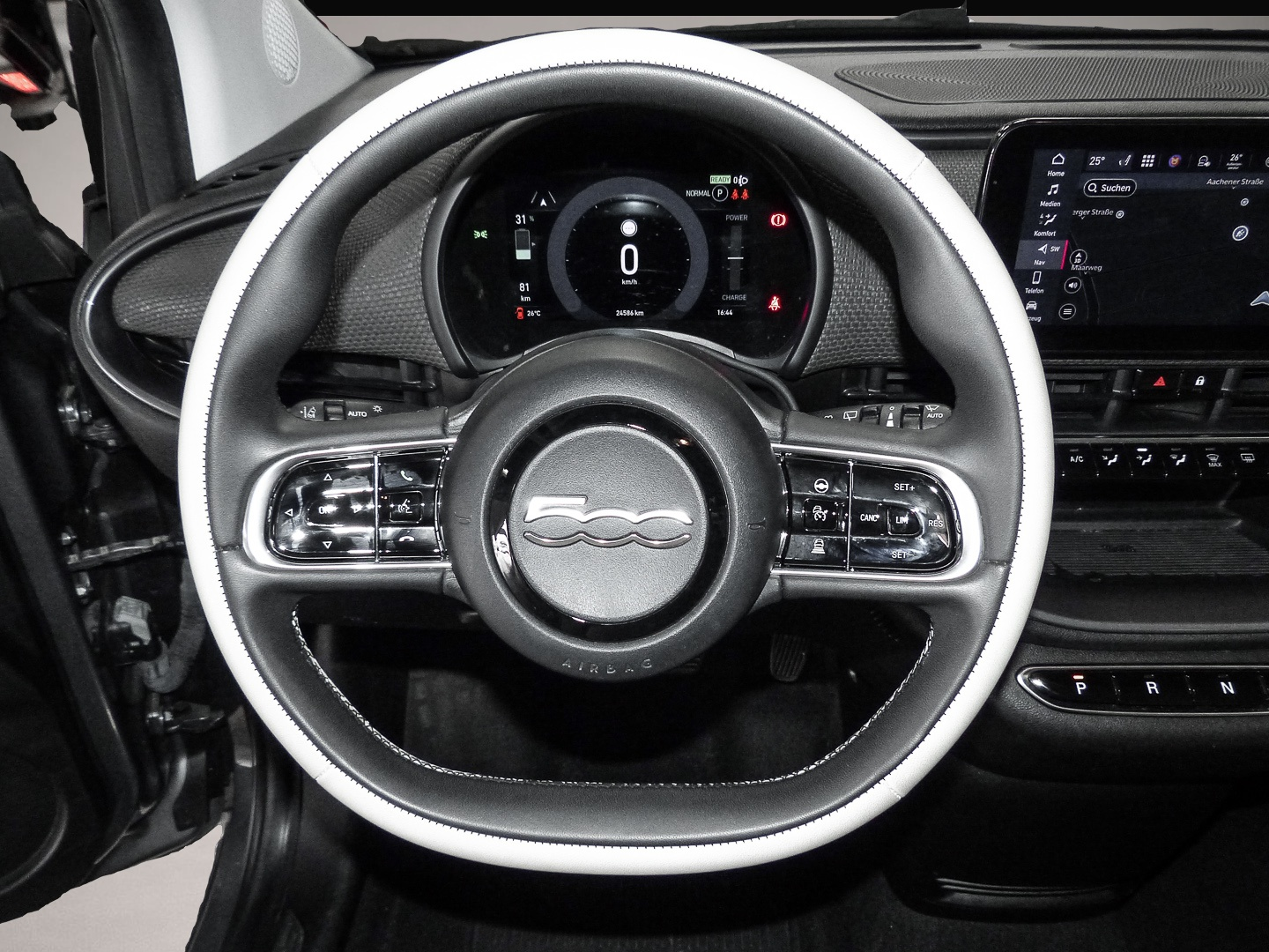 Fiat 500e (06/2023, ELECTRIC)