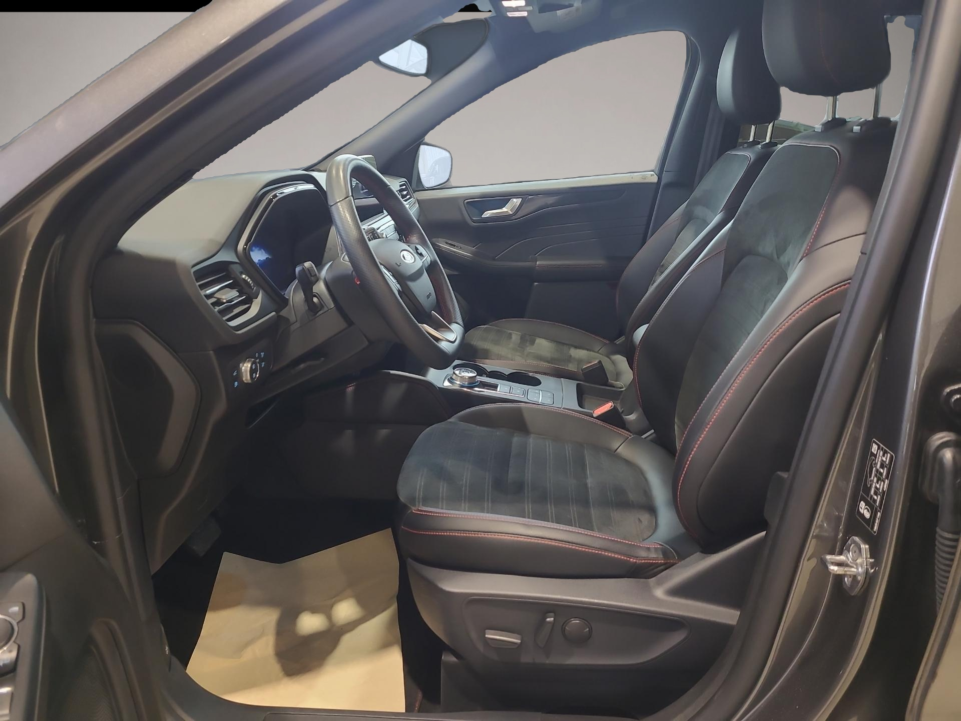 Ford Kuga (10/2022, Hybrid (Benzin/Elektro))