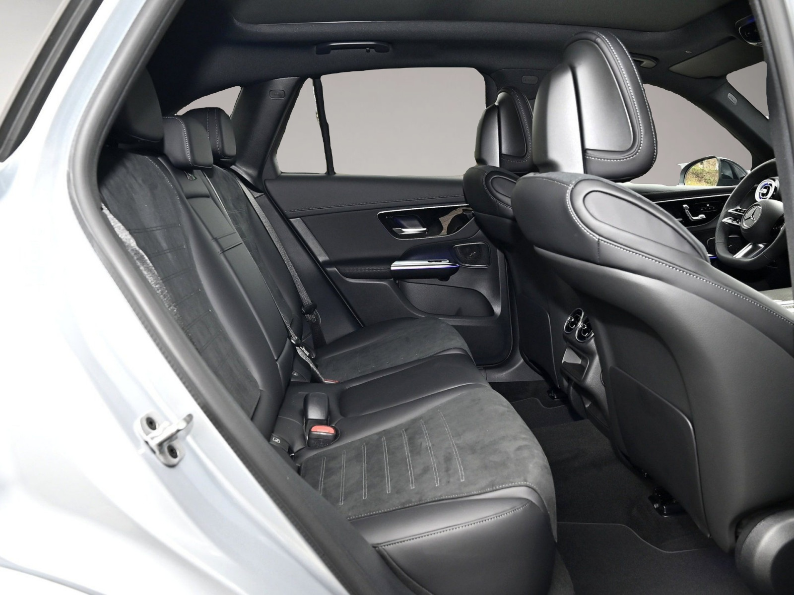 Mercedes-Benz GLC 220 (03/2026, Diesel)