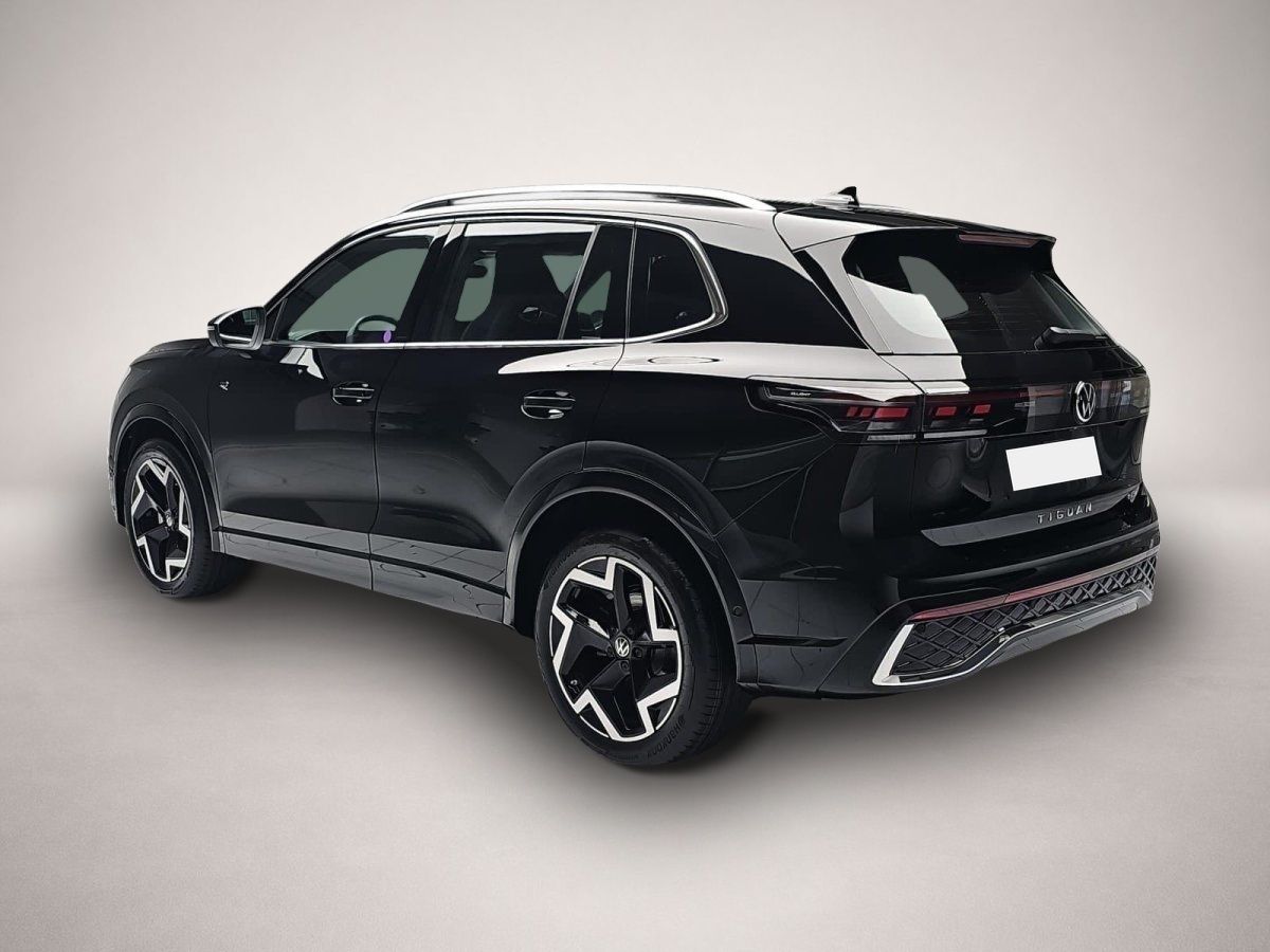 Volkswagen Tiguan (03/2026, Benzin)