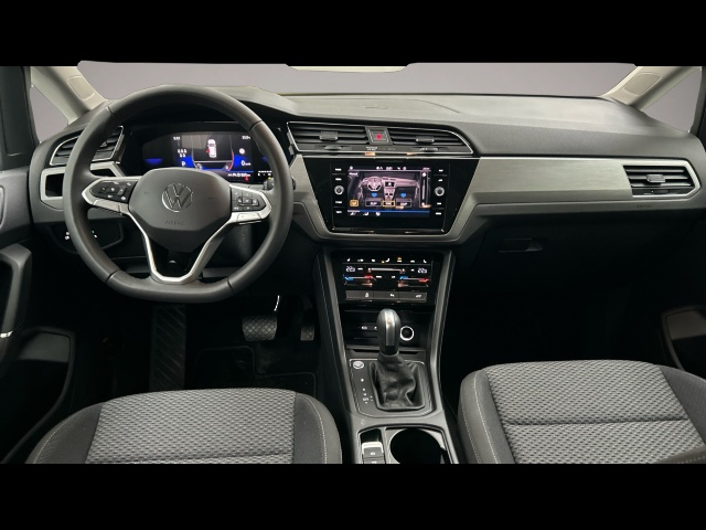 Volkswagen Touran (12/2025, Benzin)