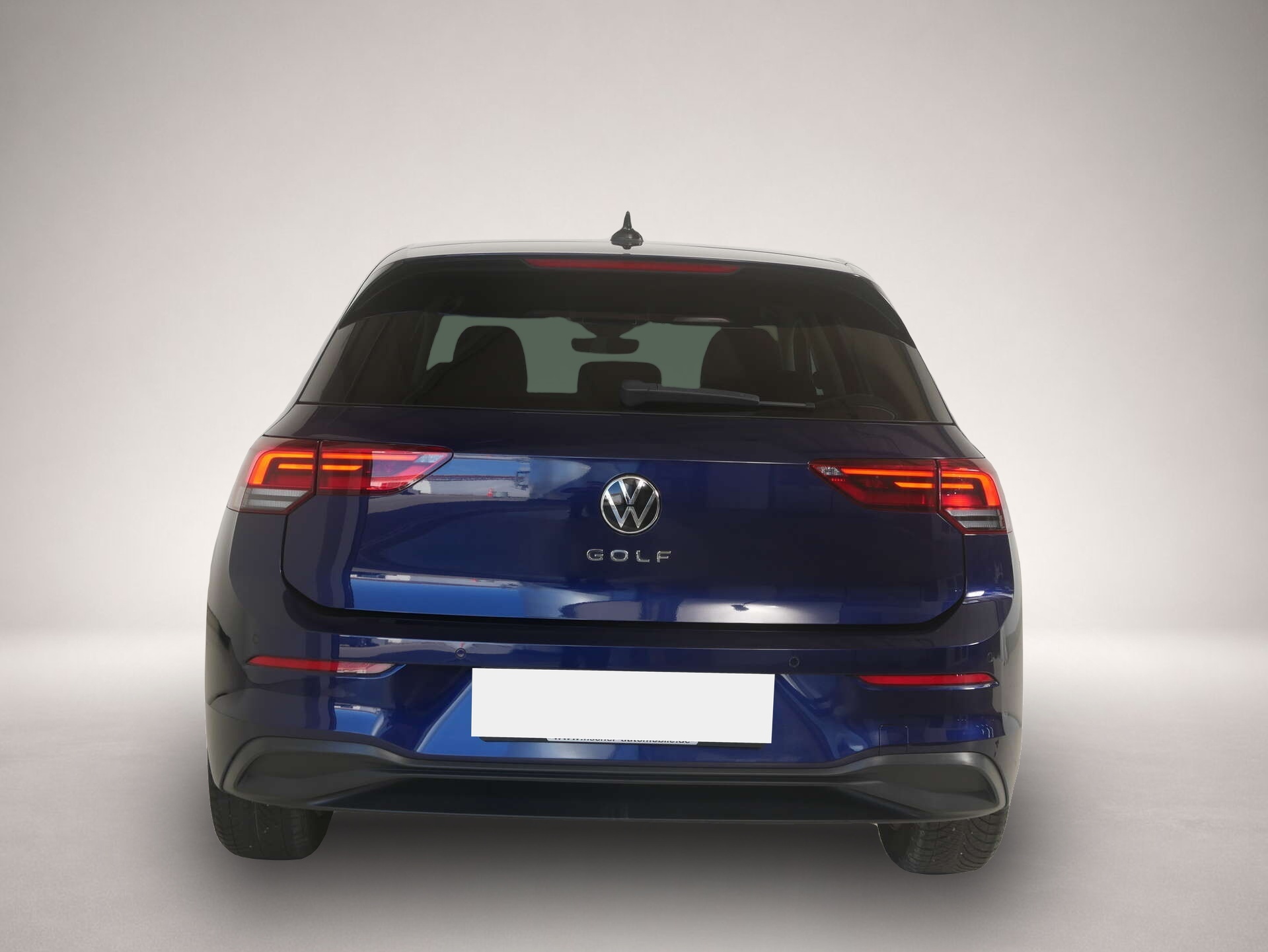Volkswagen Golf (01/2023, Benzin)