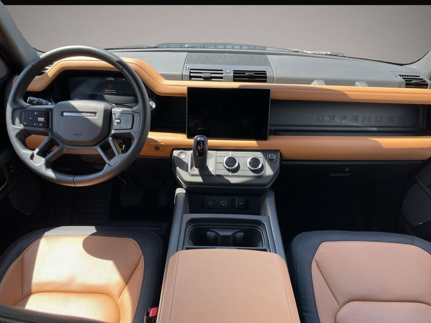 Land-Rover Defender (08/2023, Diesel)