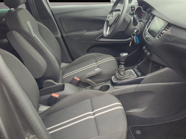 Opel Crossland (X) (12/2023, Benzin)
