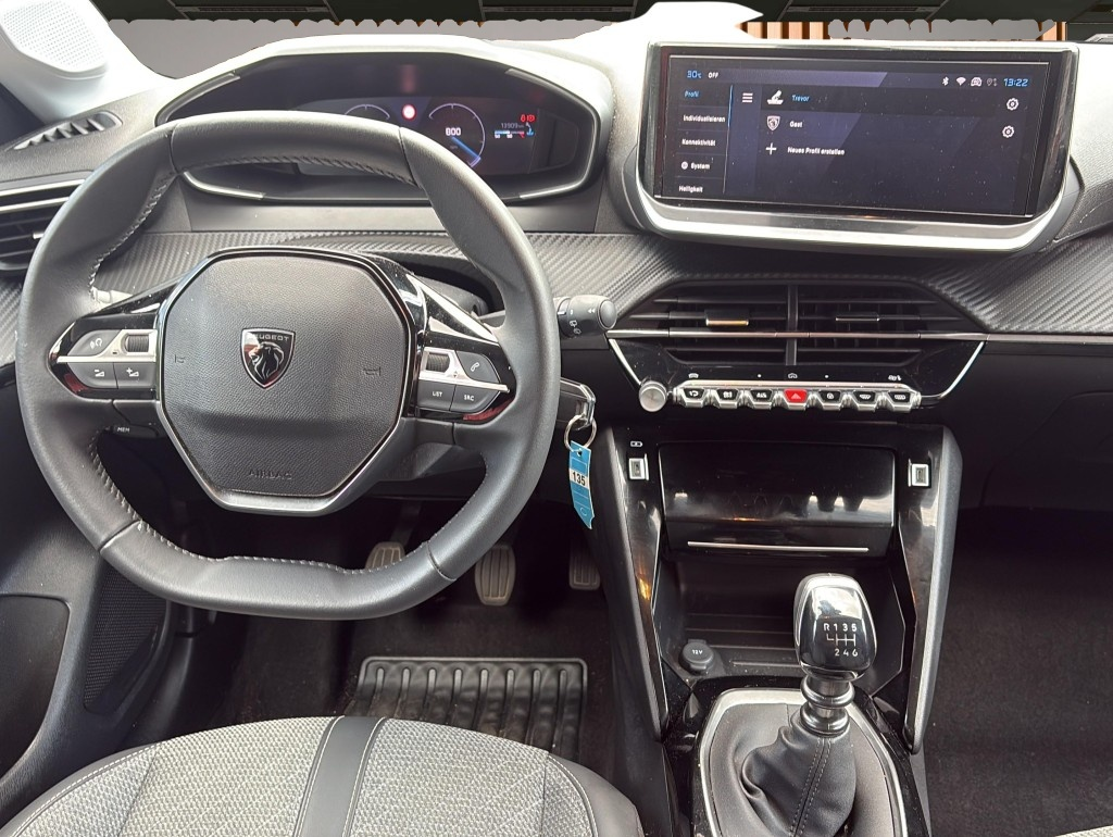 Peugeot 208 (04/2025, Benzin)