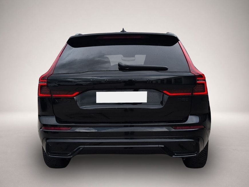 Volvo XC60 (11/2025, Benzin)