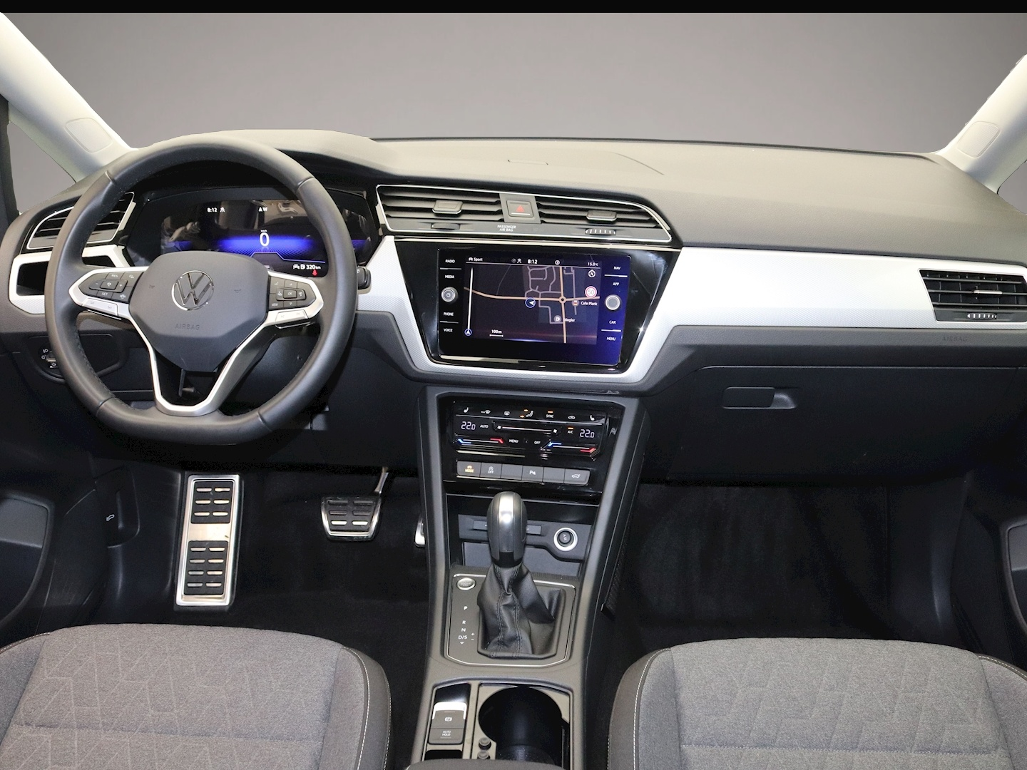 Volkswagen Touran (02/2024, Benzin)
