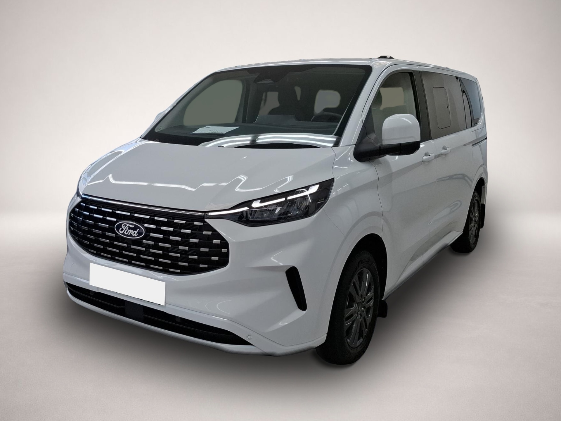 Ford Tourneo Custom (01/2026, Diesel)