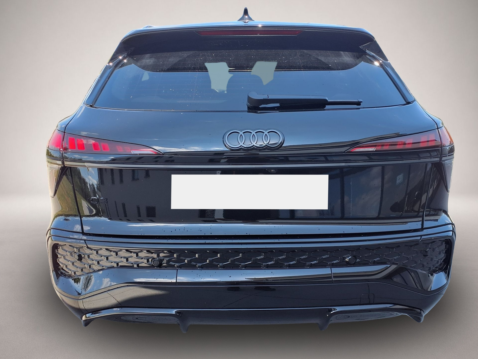 Audi Q3 (05/2026, Benzin)