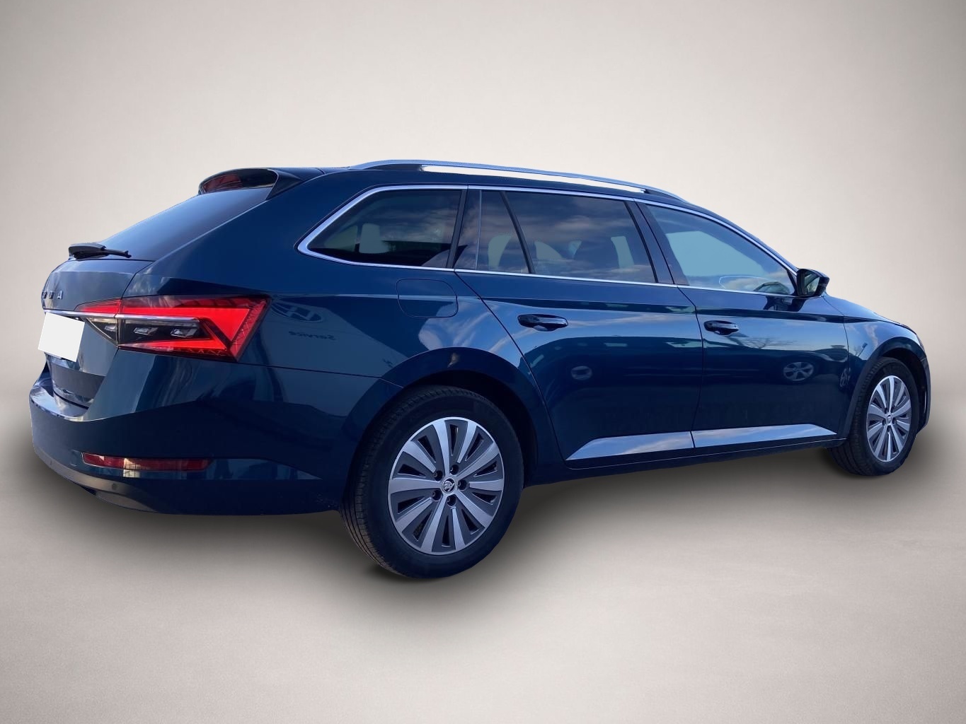 Skoda Superb (10/2021, )