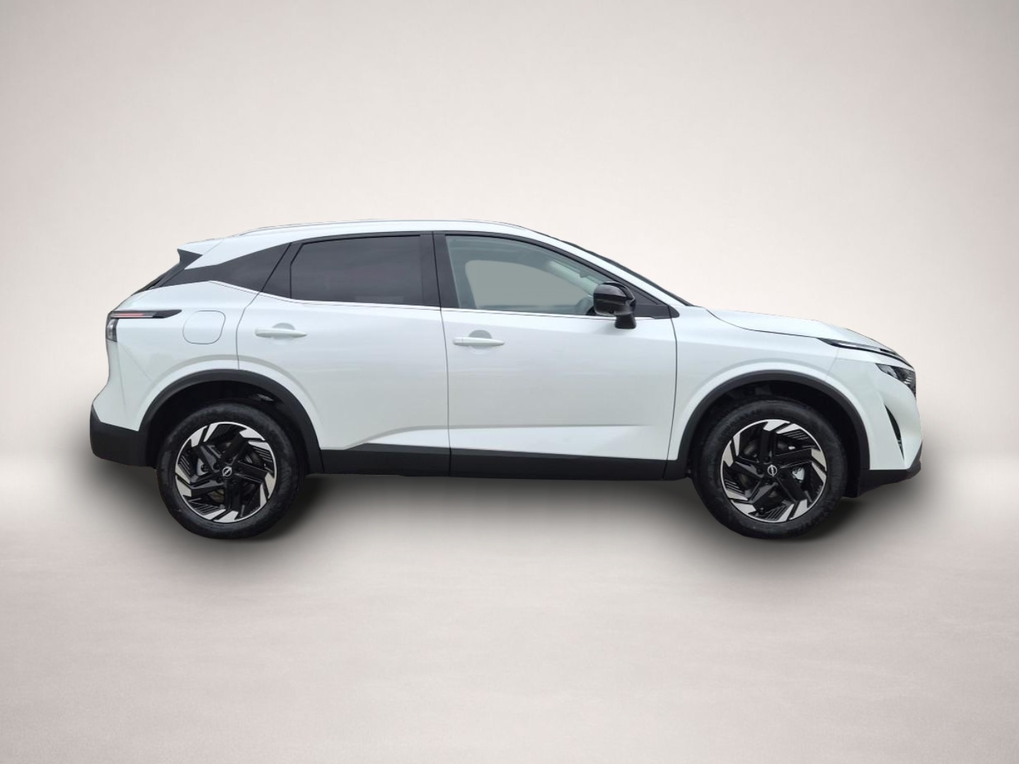Nissan Qashqai (06/2026, Benzin)