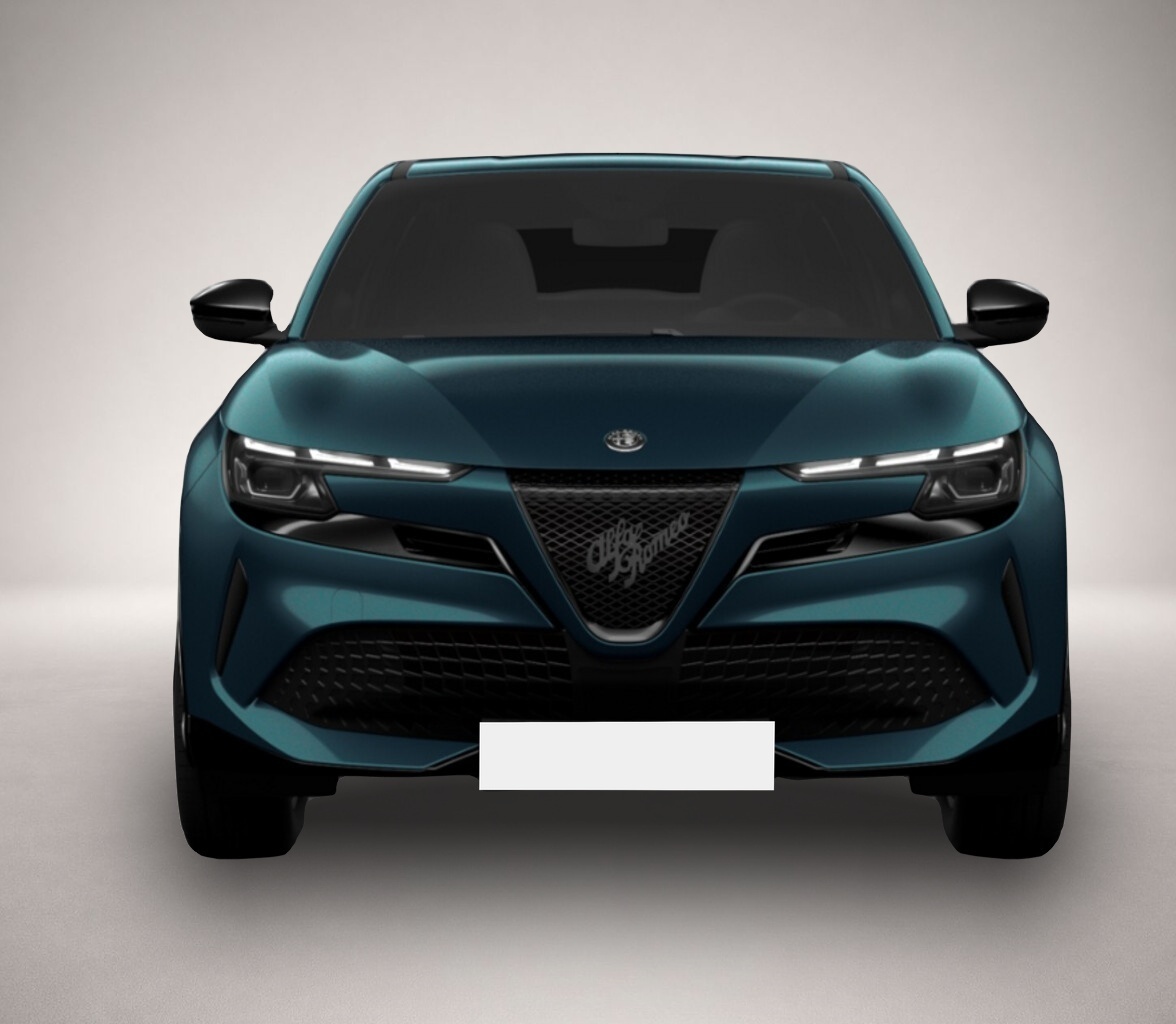 Alfa-Romeo Junior (06/2026, Benzin)