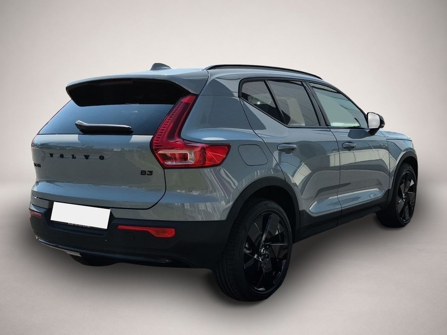 Volvo XC40 (07/2025, Benzin)