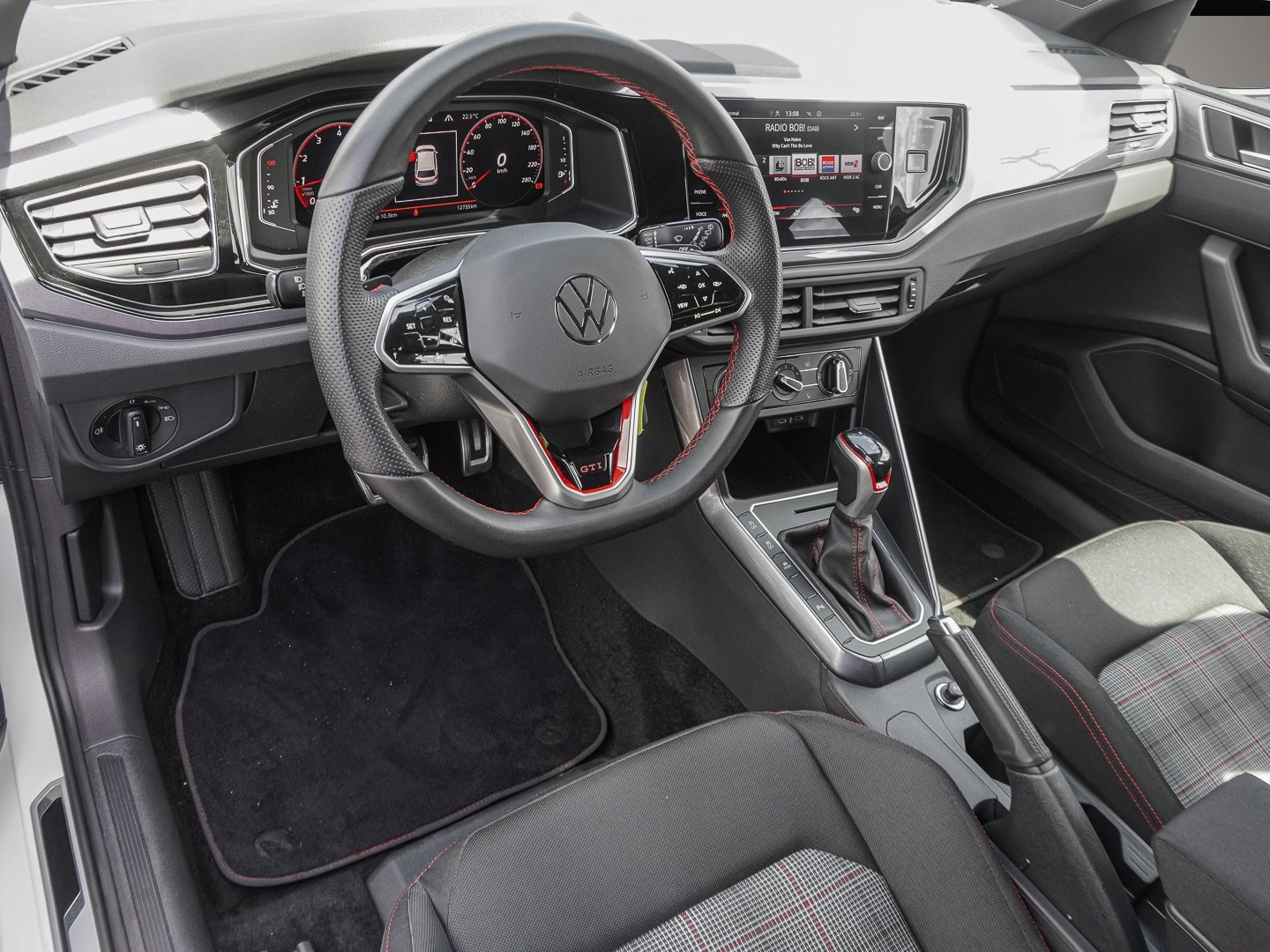 Volkswagen Polo (08/2023, )