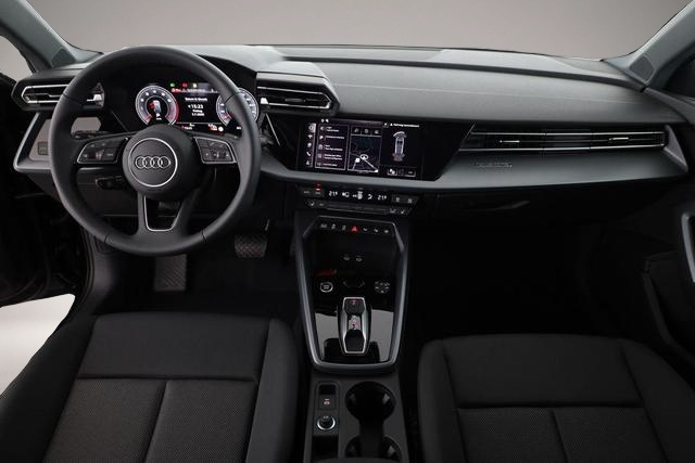 Audi A3 (06/2026, Benzin)