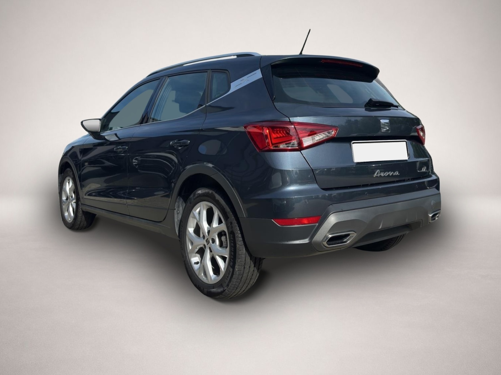 Seat Arona (03/2024, Benzin)