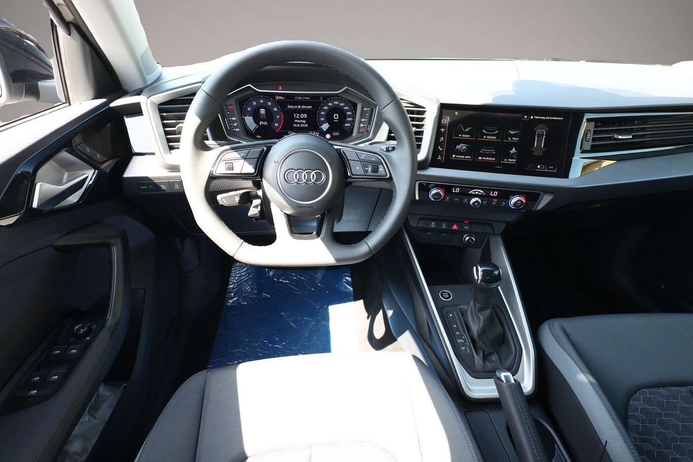 Audi A1 (05/2026, Benzin)