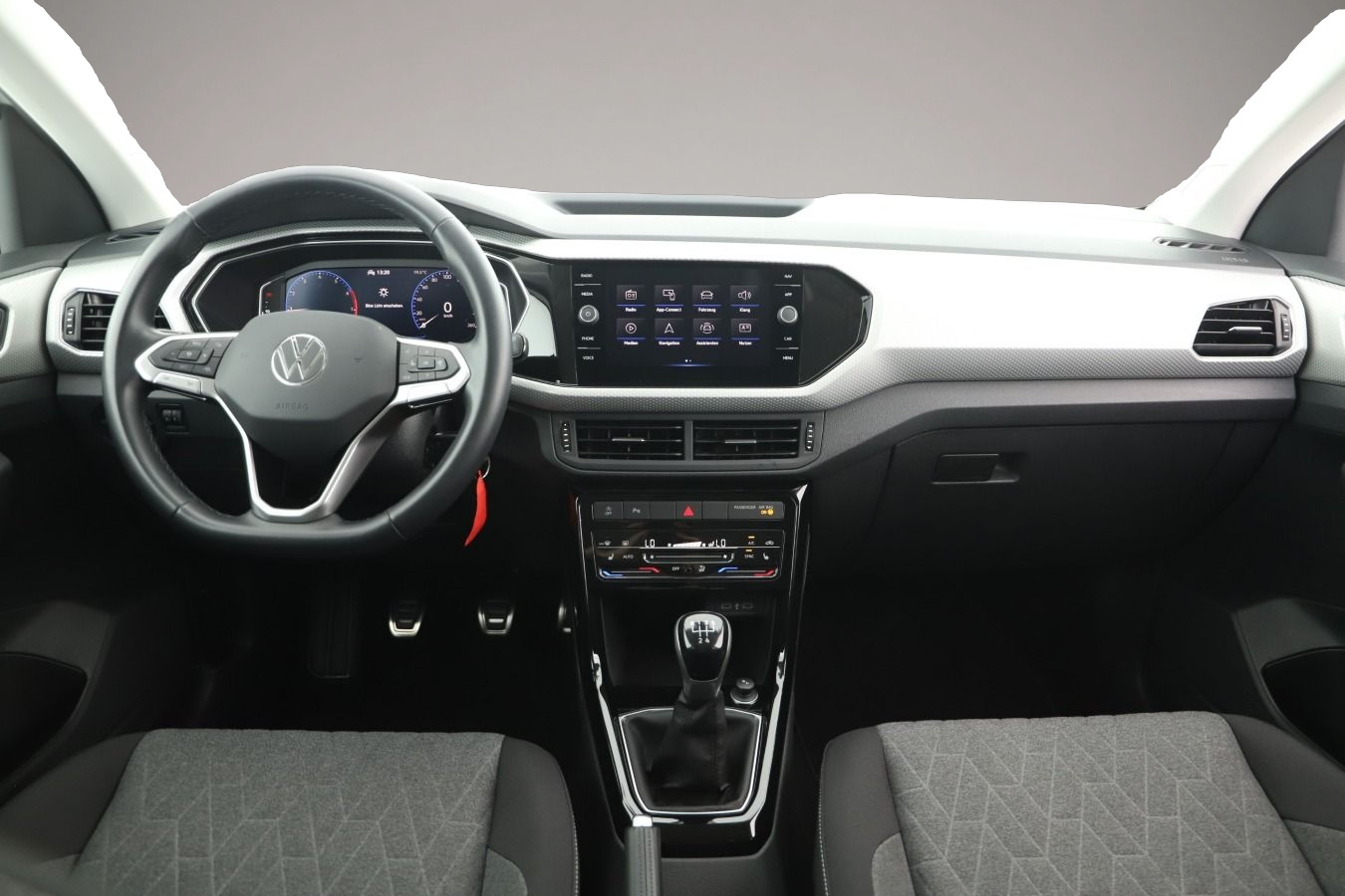 Volkswagen T-Cross (06/2023, Benzin)
