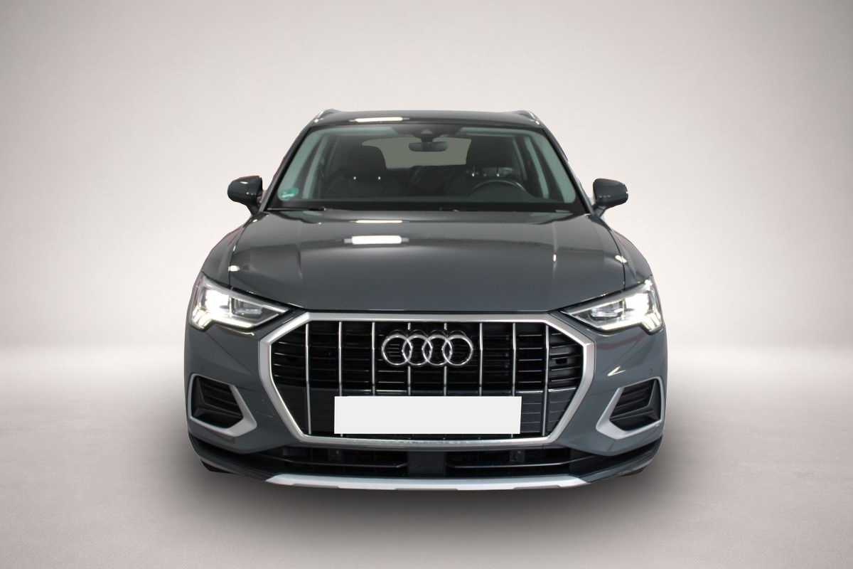 Audi Q3 (05/2022, Benzin)