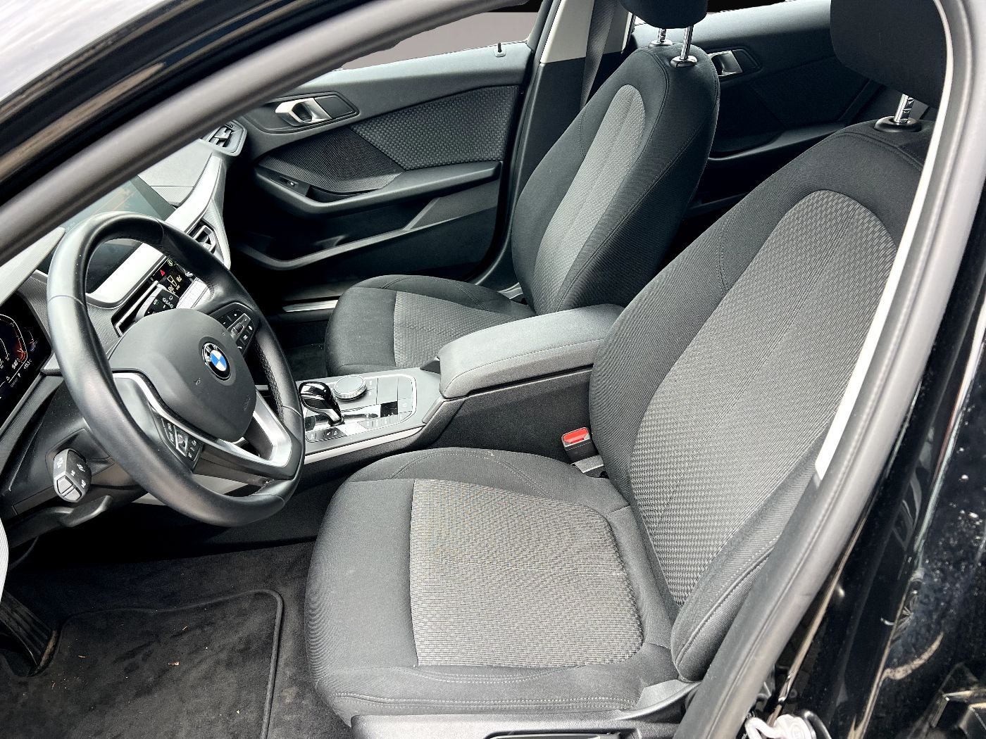 BMW 118 (10/2022, Benzin)