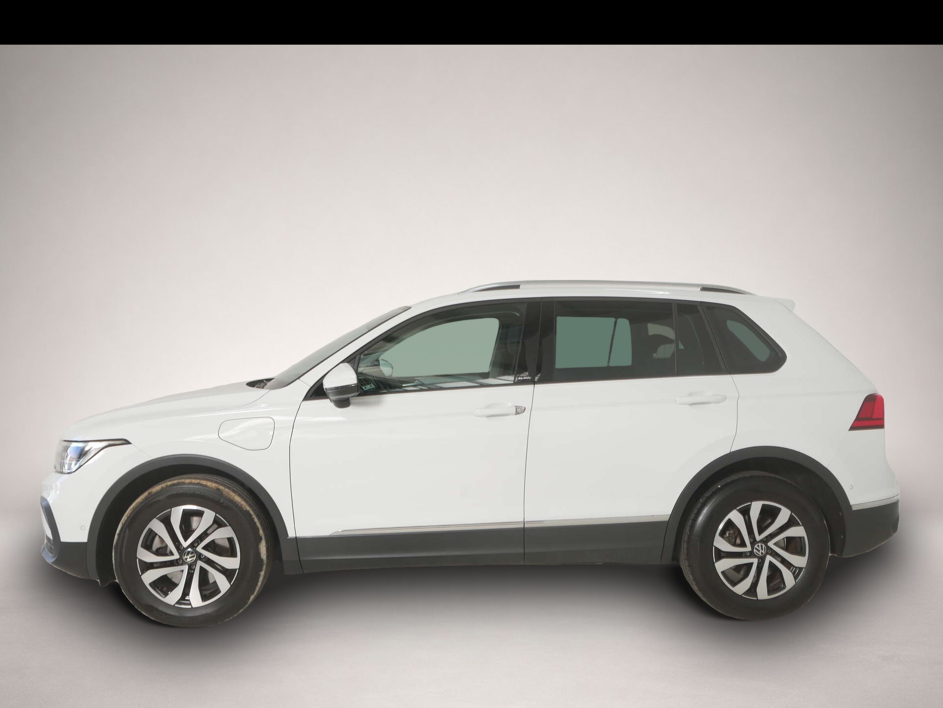 Volkswagen Tiguan (10/2022, Hybrid (Benzin/Elektro))