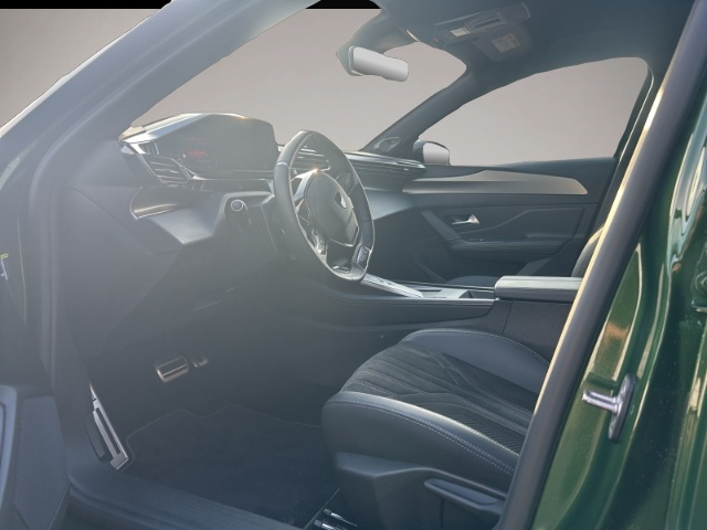 Peugeot 308 (11/2023, Benzin)