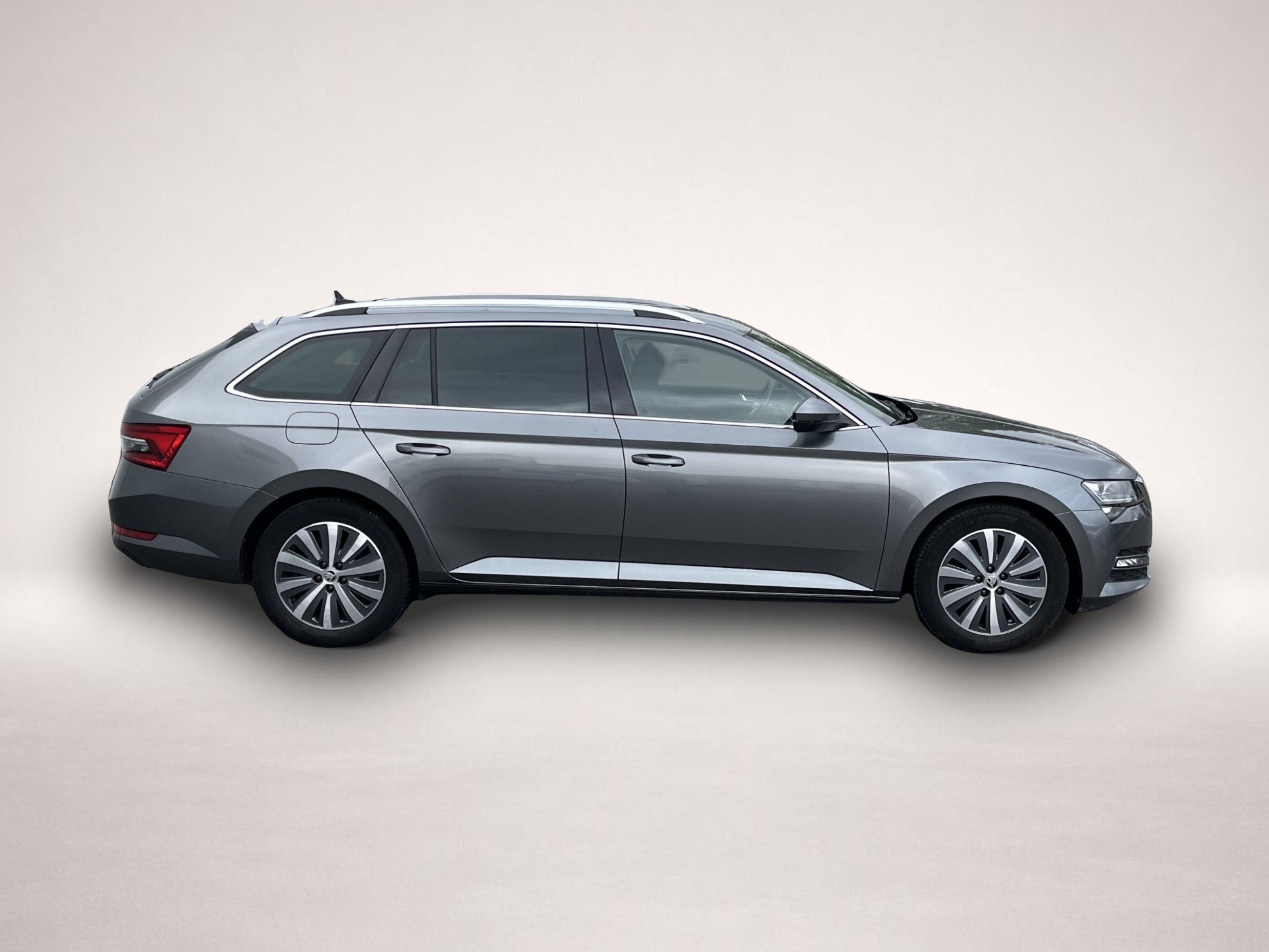 Skoda Superb (03/2023, Diesel)