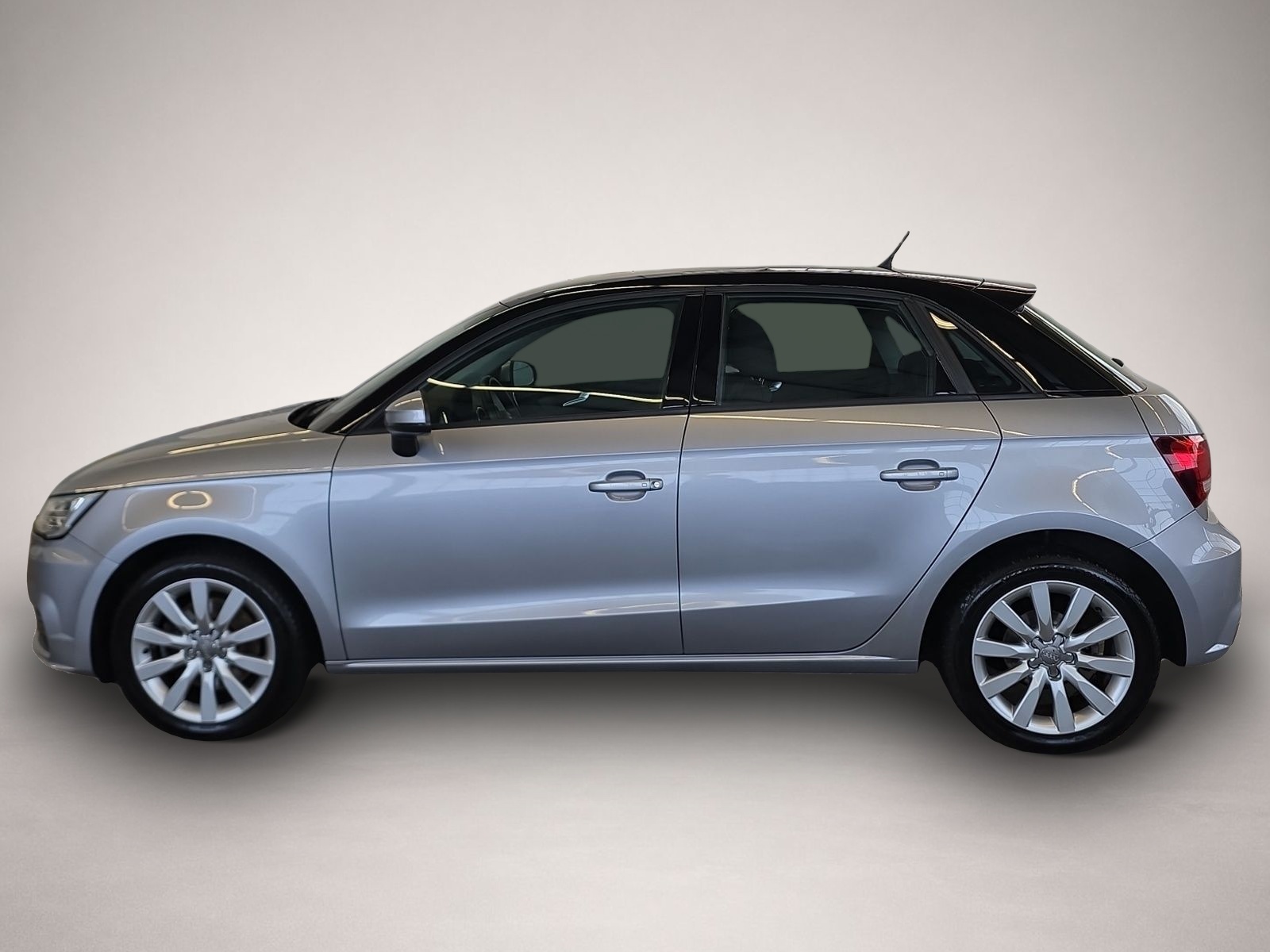 Audi A1 (09/2015, Benzin)