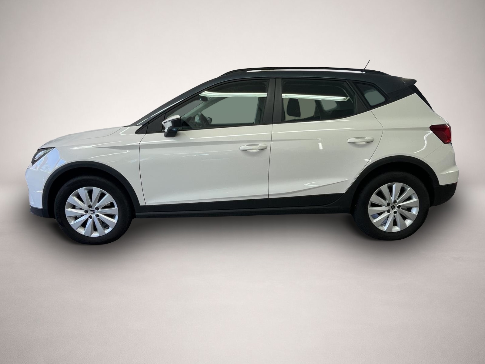 Seat Arona (06/2024, Benzin)