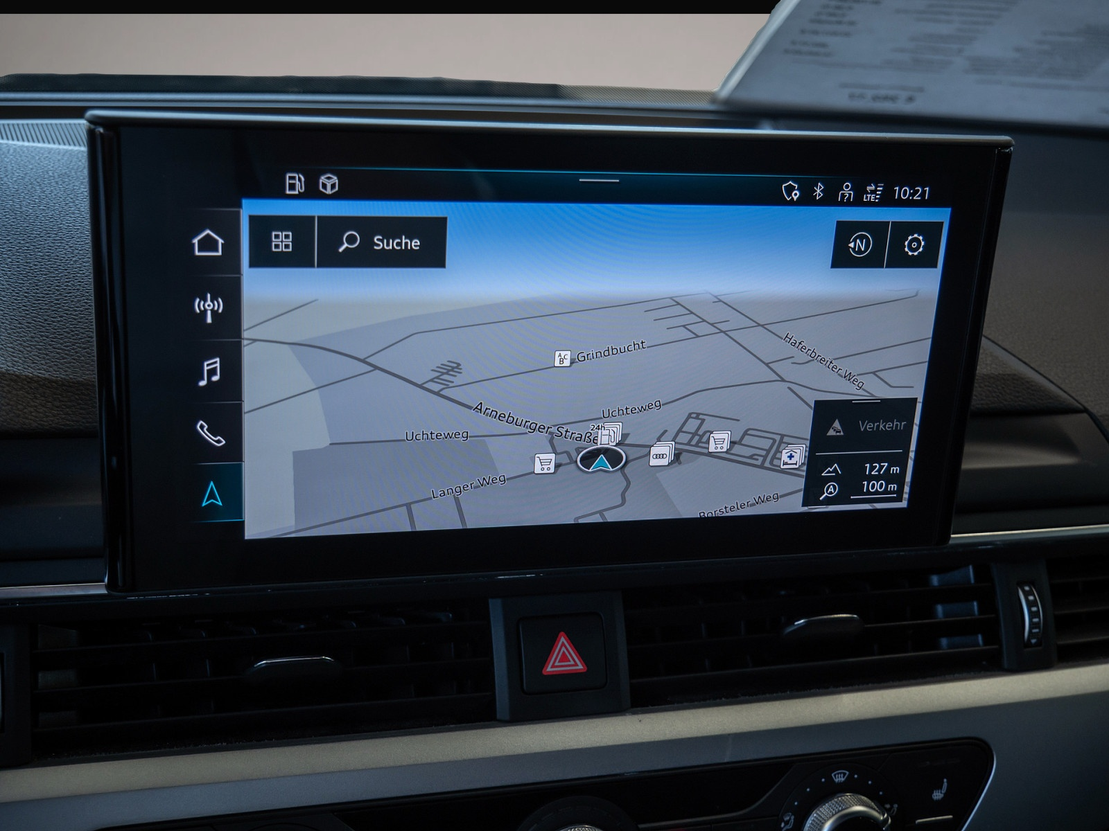 Audi A4 (09/2022, Benzin)