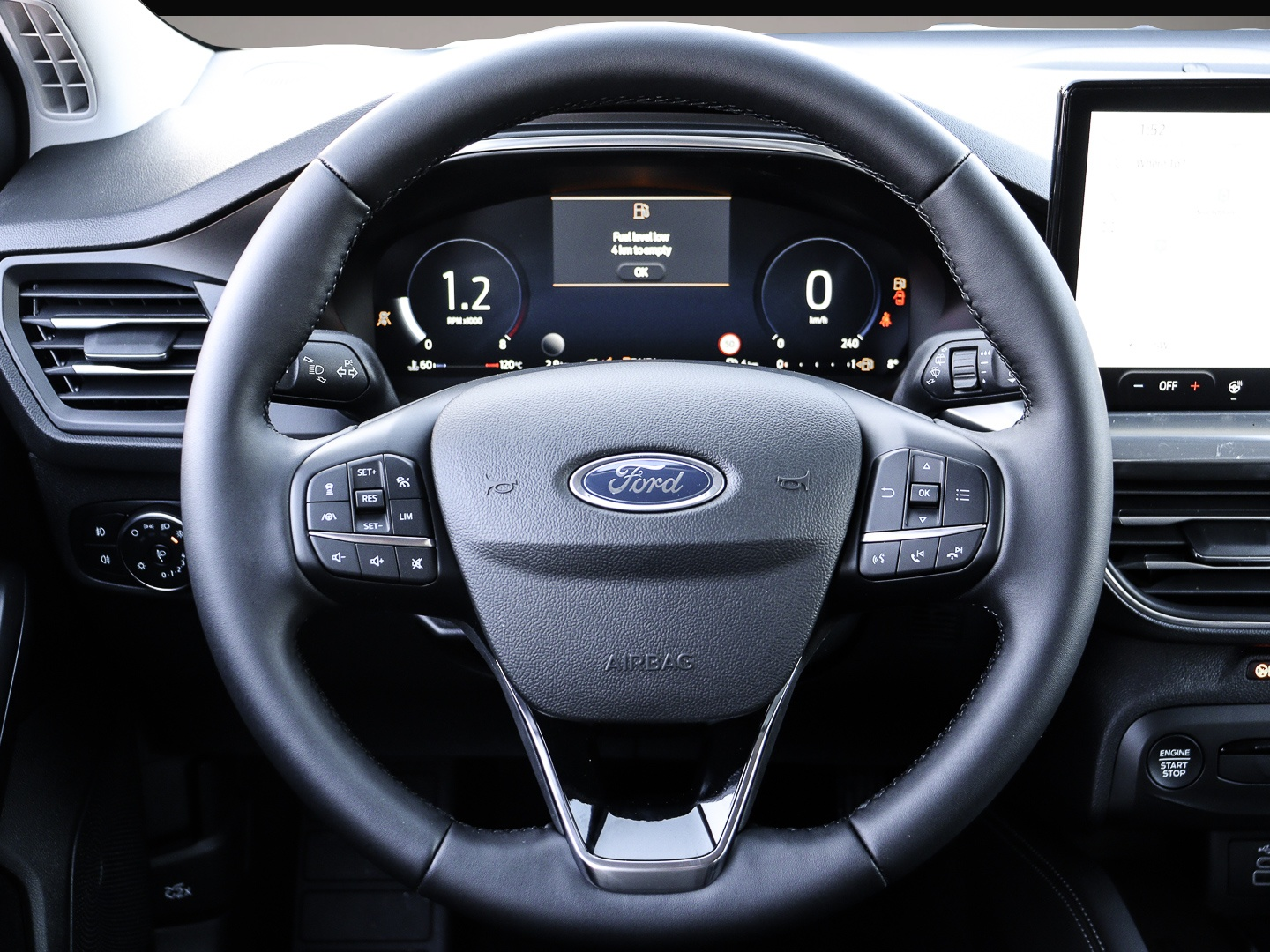 Ford Focus (03/2026, Benzin)