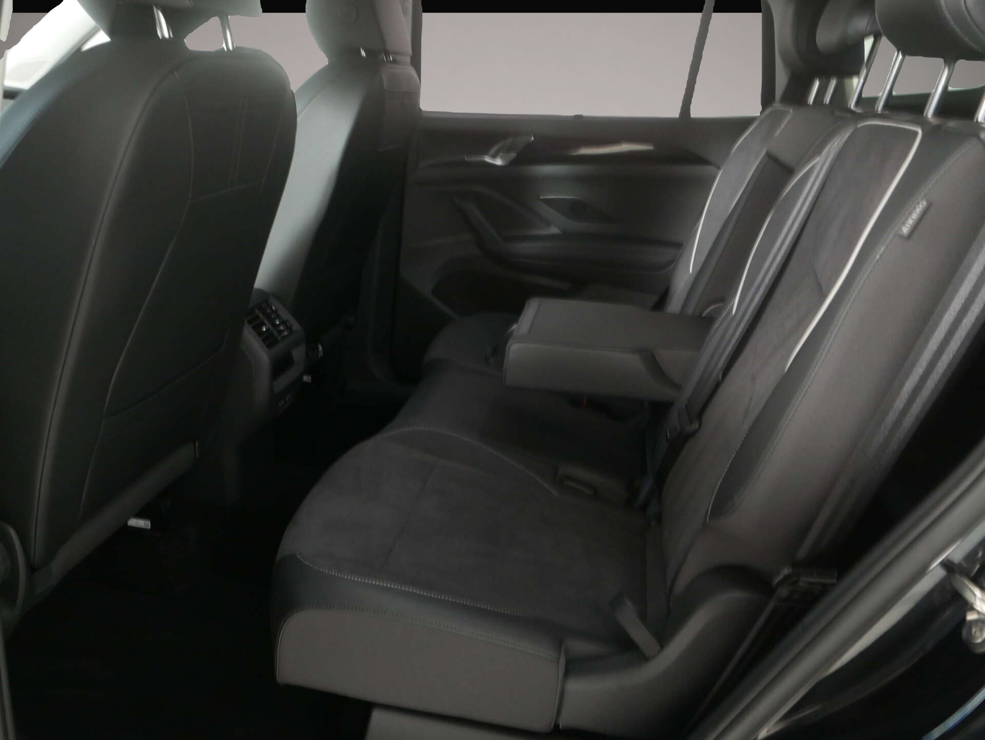 Volkswagen Tayron (09/2025, Diesel)