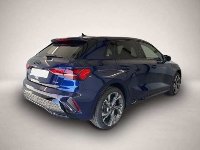 Audi A3, image 4 of 5
