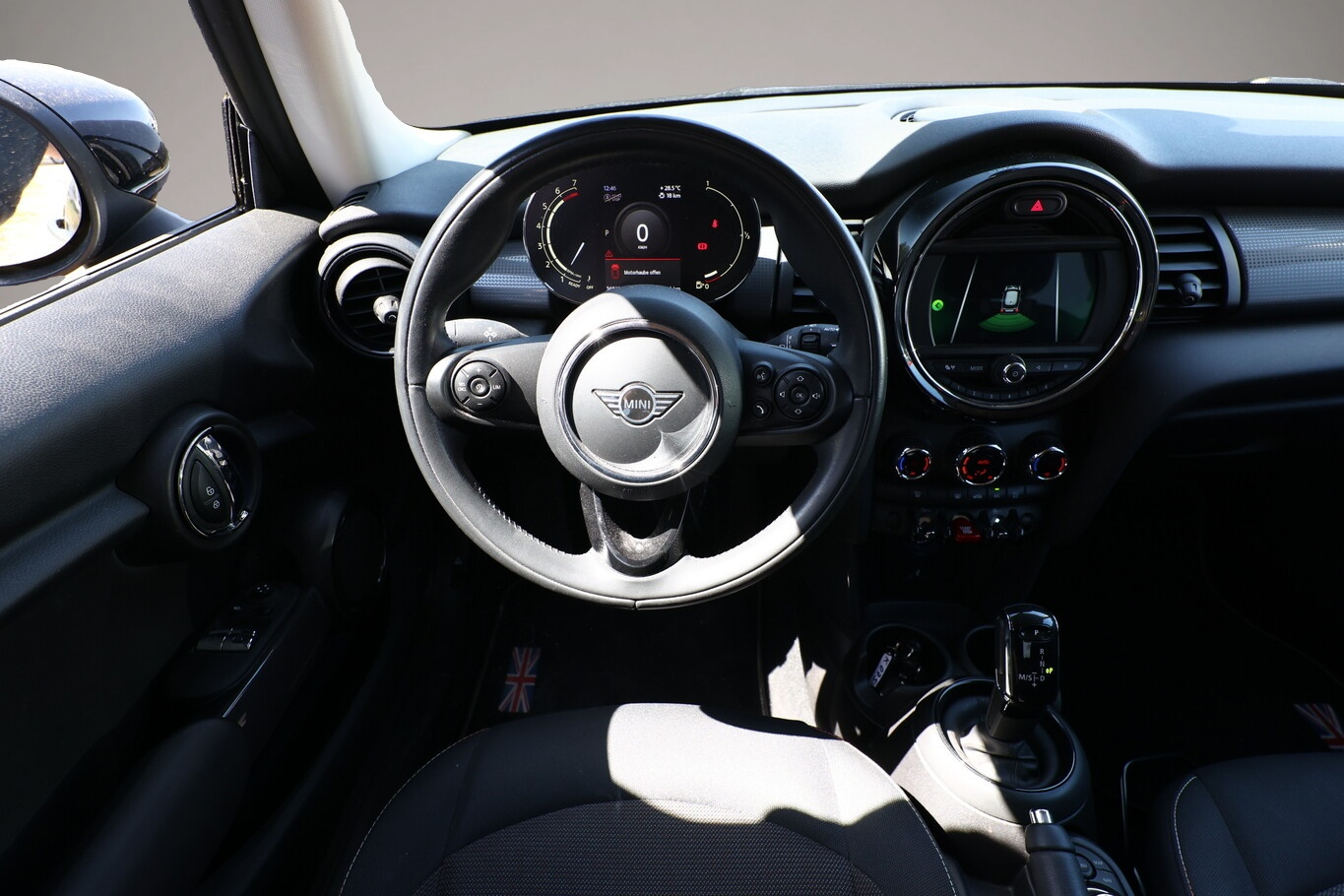 Mini Cooper (10/2020, Benzin)