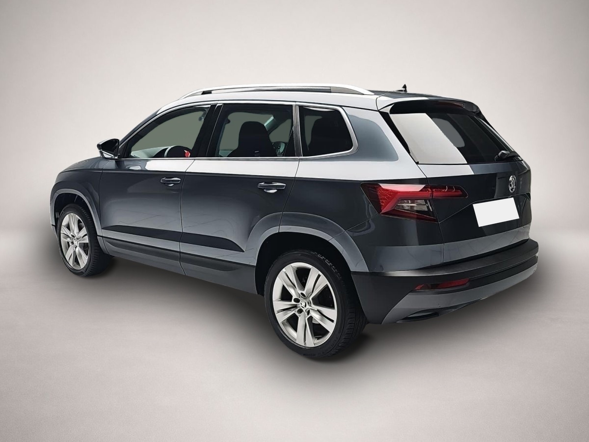 Skoda Karoq (04/2018, Benzin)